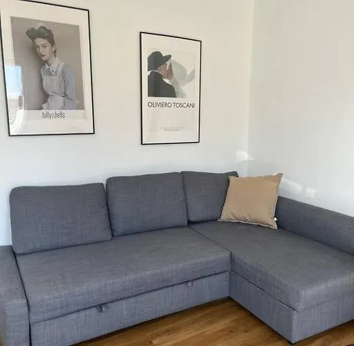 아파트 Amazing Sunny Flat With A Big Terrace